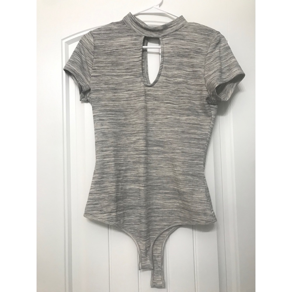 NWT Gray/white bodysuit